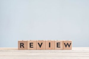 Tackling Online Review Transformation. What Pros Say